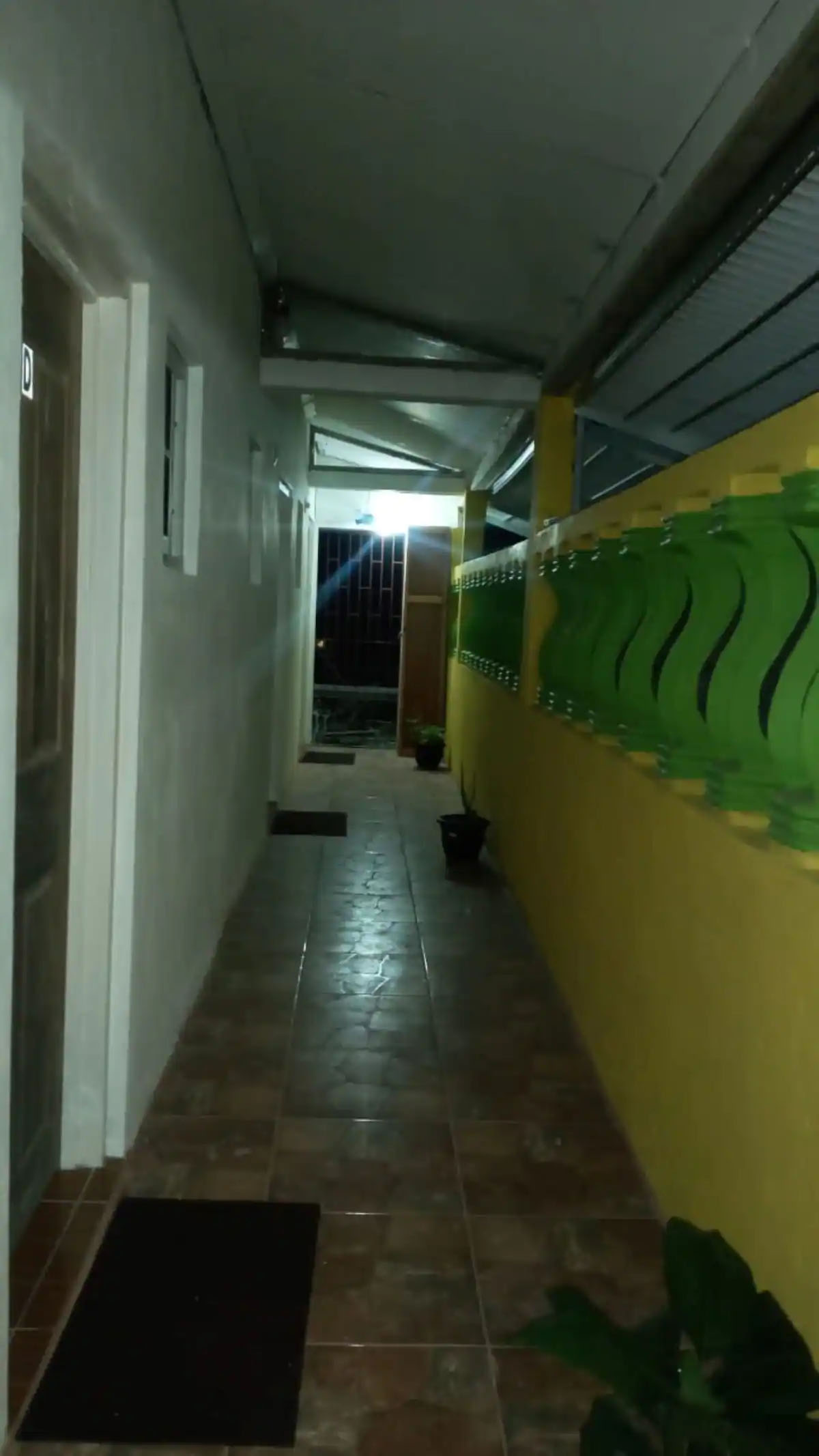 room E 5.jpg room E 5.jpg